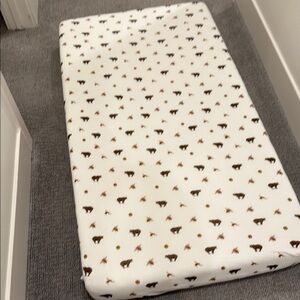 Kyte Baby Honey Bear Crib Sheet